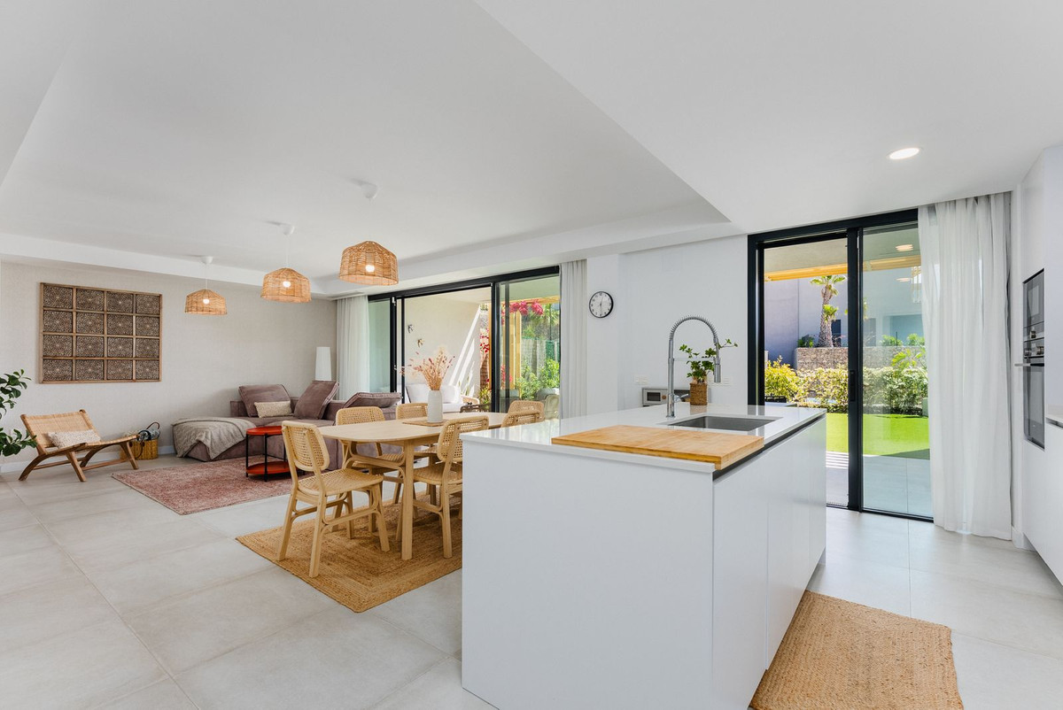 3 Bed Townhouse for sale in Mijas Costa Costa Del Sol, Málaga, Spain