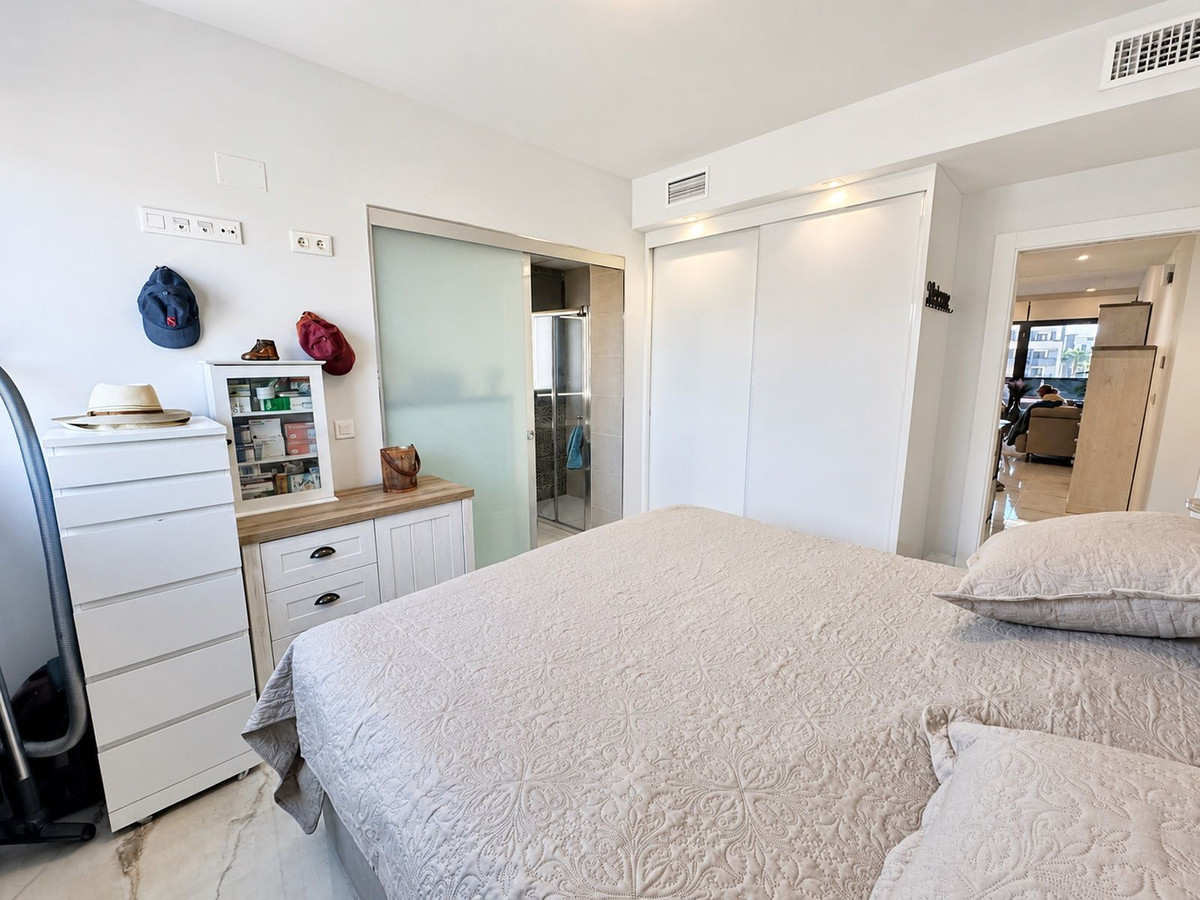 Se vende Apartamento Planta Media de 2 dormitorios en Costa Blanca, Alicante, España