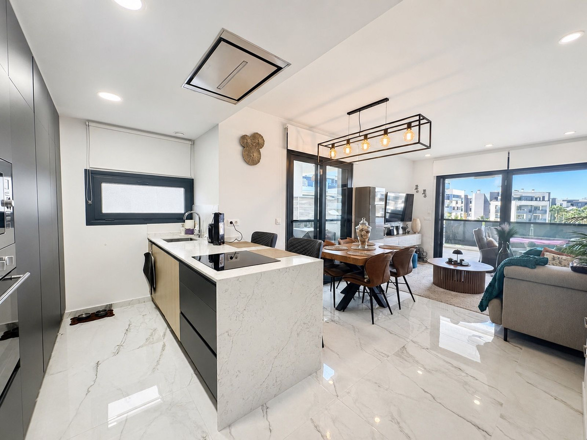 Se vende Apartamento Planta Media de 2 dormitorios en Costa Blanca, Alicante, España
