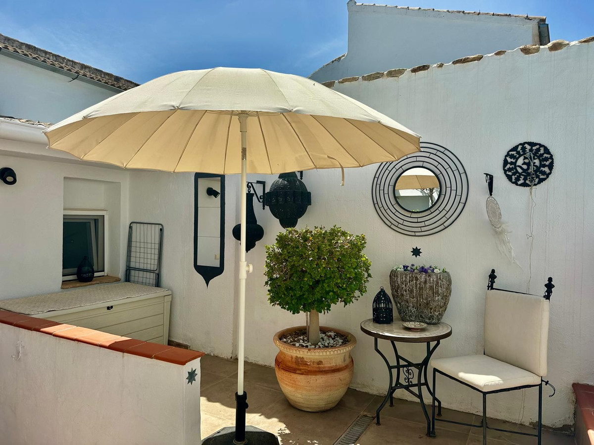 Se vende Pareada de 2 dormitorios en Costa Del Sol, Málaga, España