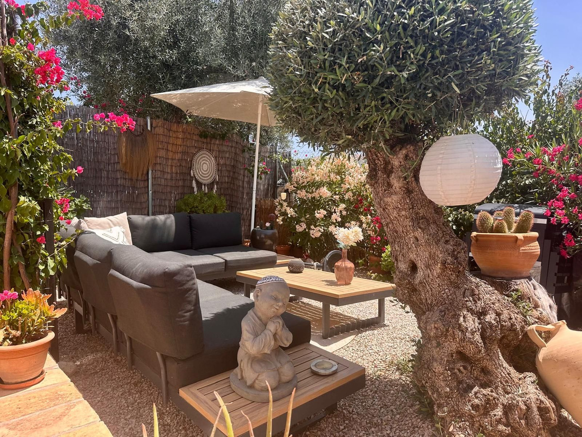 Se vende Pareada de 2 dormitorios en Costa Del Sol, Málaga, España