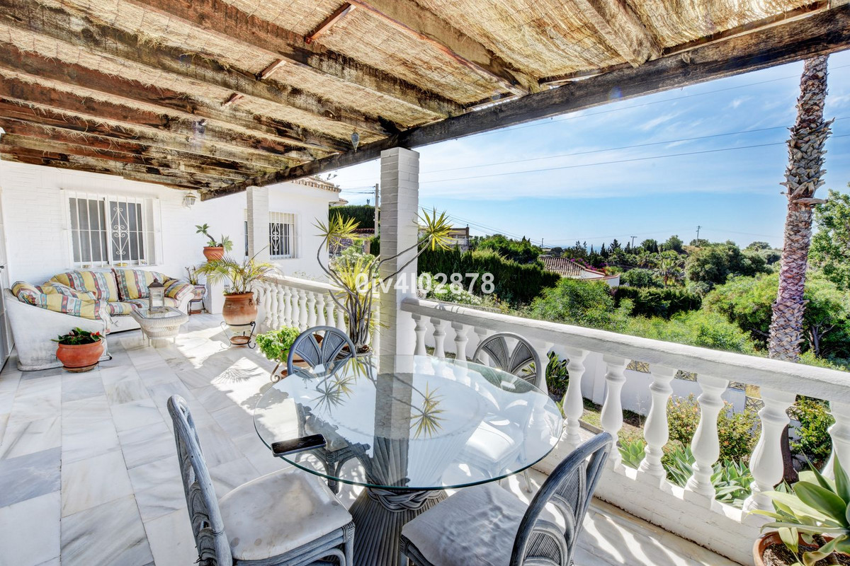 Se vende Villa - Chalet de 5 dormitorios en Costa Del Sol, Málaga, España