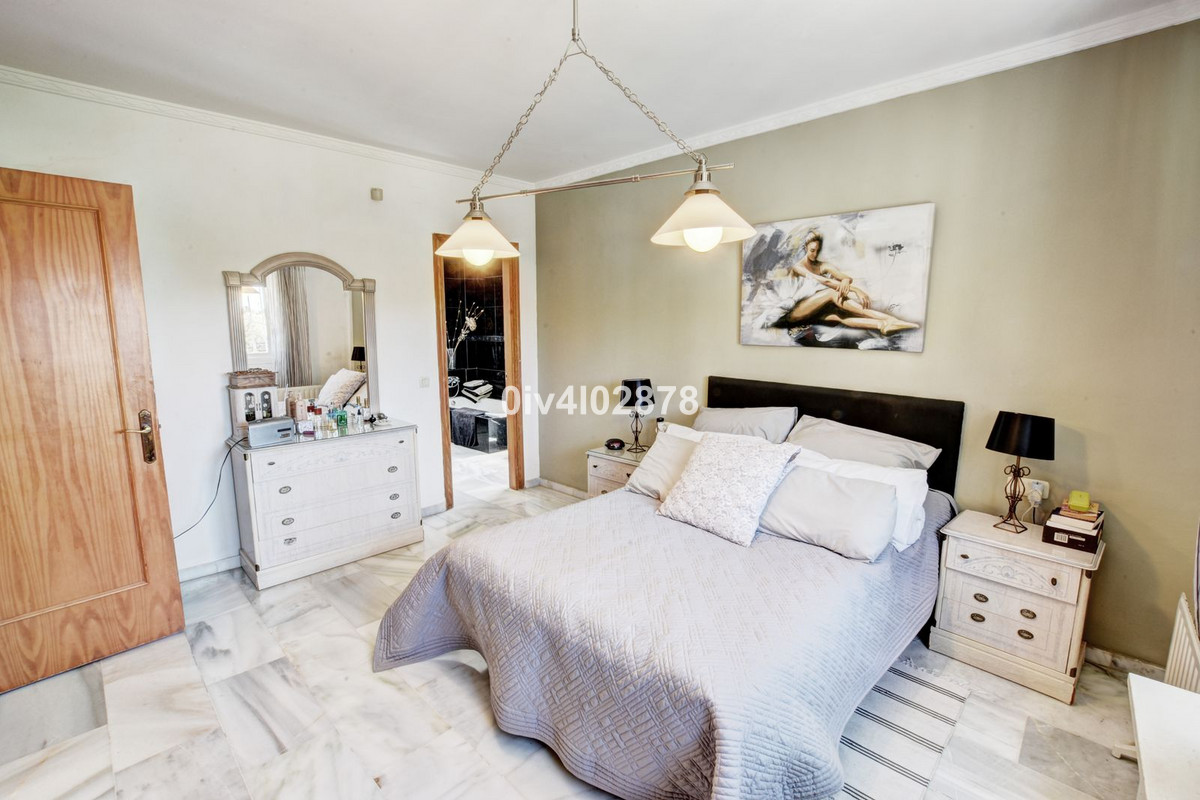 Se vende Villa - Chalet de 5 dormitorios en Costa Del Sol, Málaga, España
