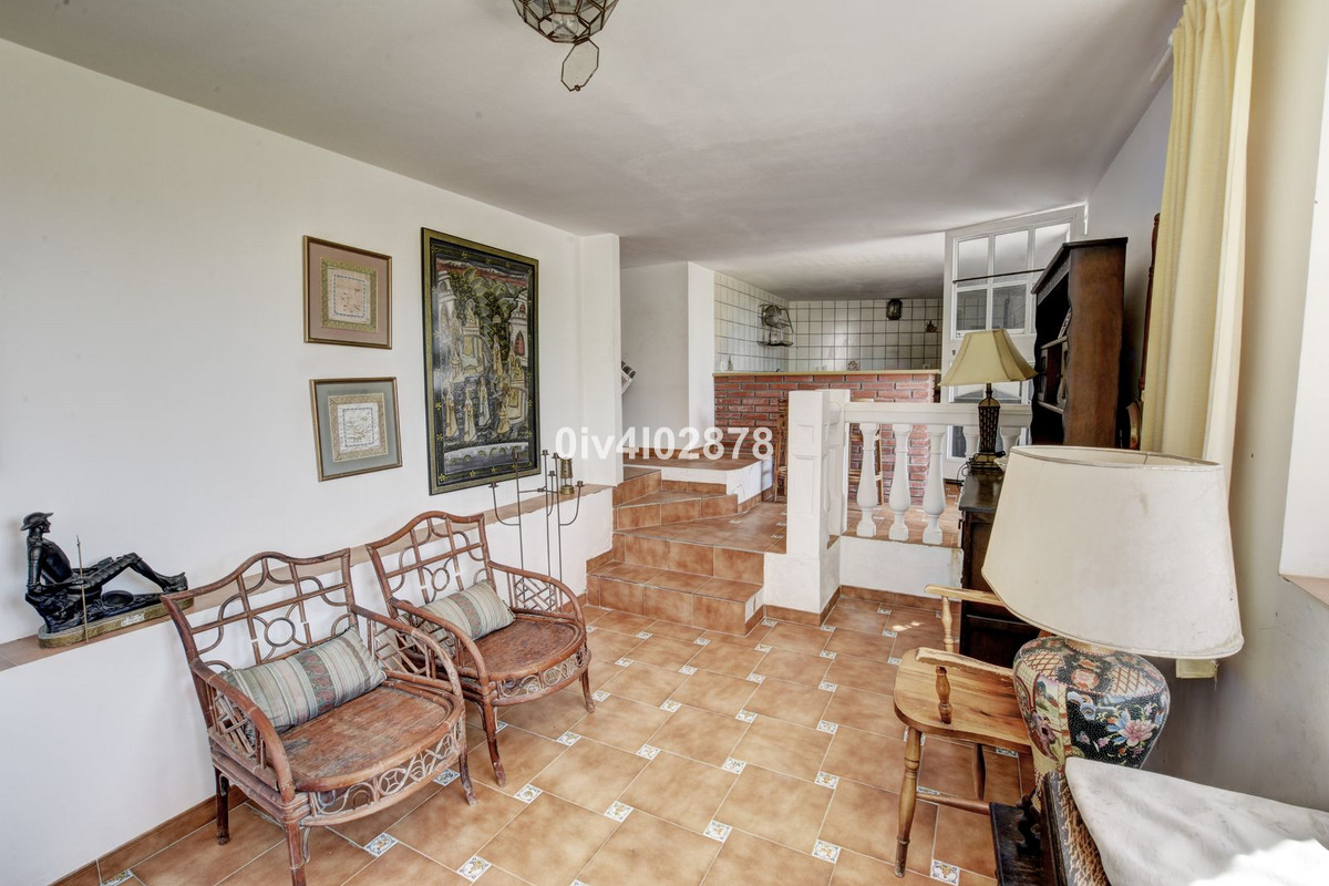 Se vende Villa - Chalet de 5 dormitorios en Costa Del Sol, Málaga, España