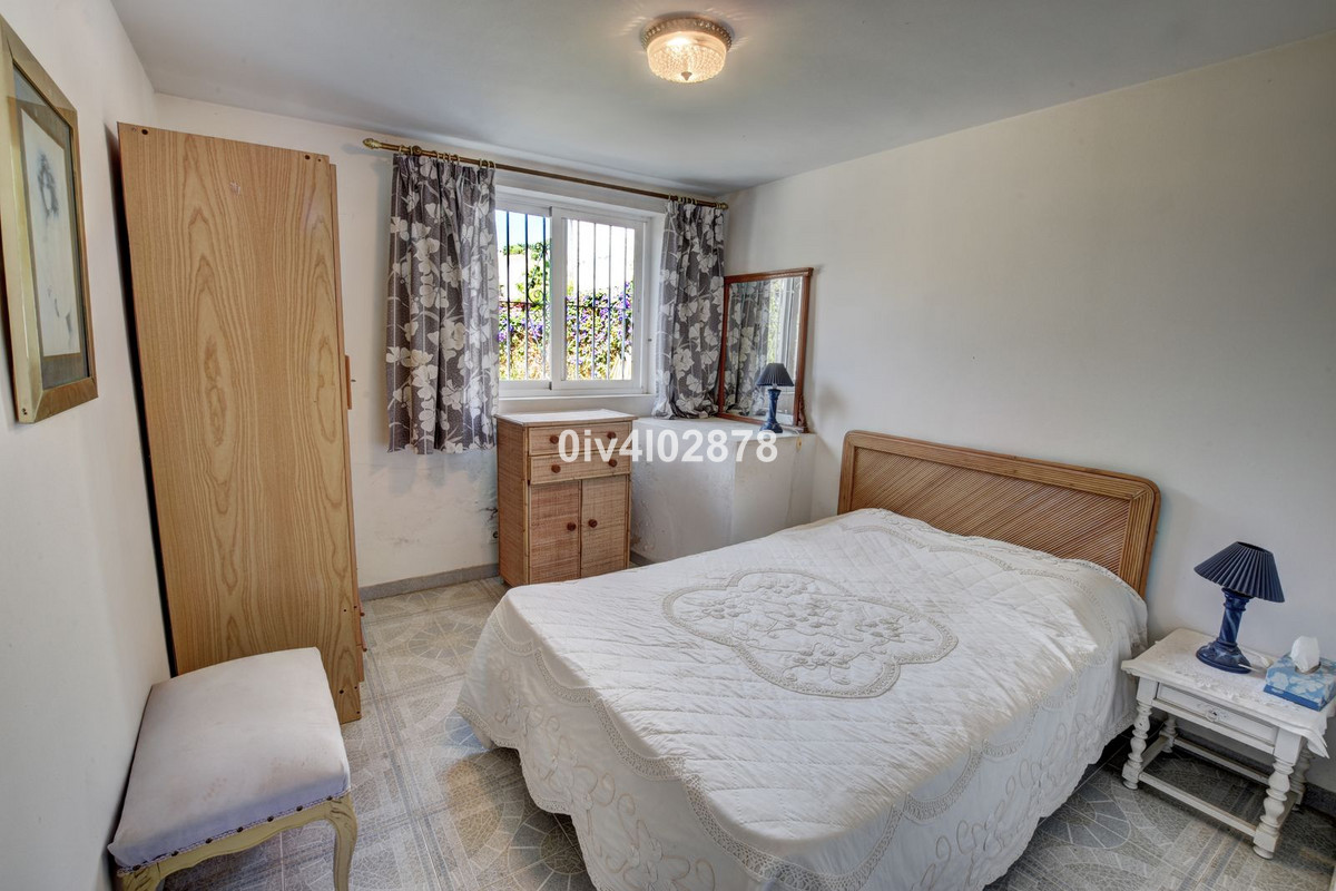 Se vende Villa - Chalet de 5 dormitorios en Costa Del Sol, Málaga, España