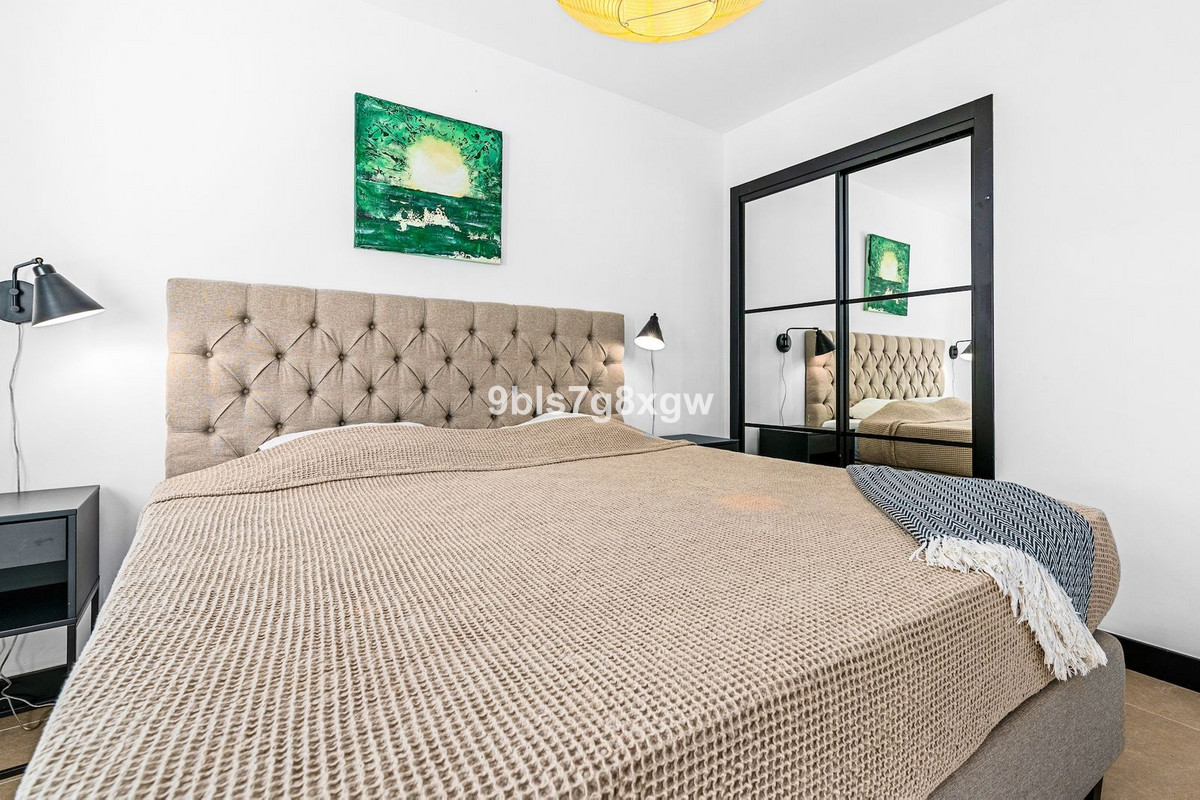 2 Bed Apartment for sale in Nueva Andalucía Costa Del Sol, Málaga, Spain
