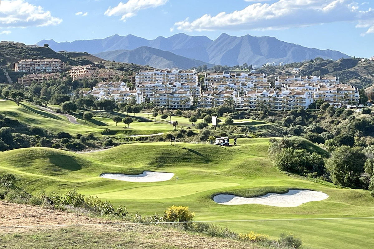 3 Bed Apartment for sale in La Cala De Mijas Costa Del Sol, Málaga, Spain
