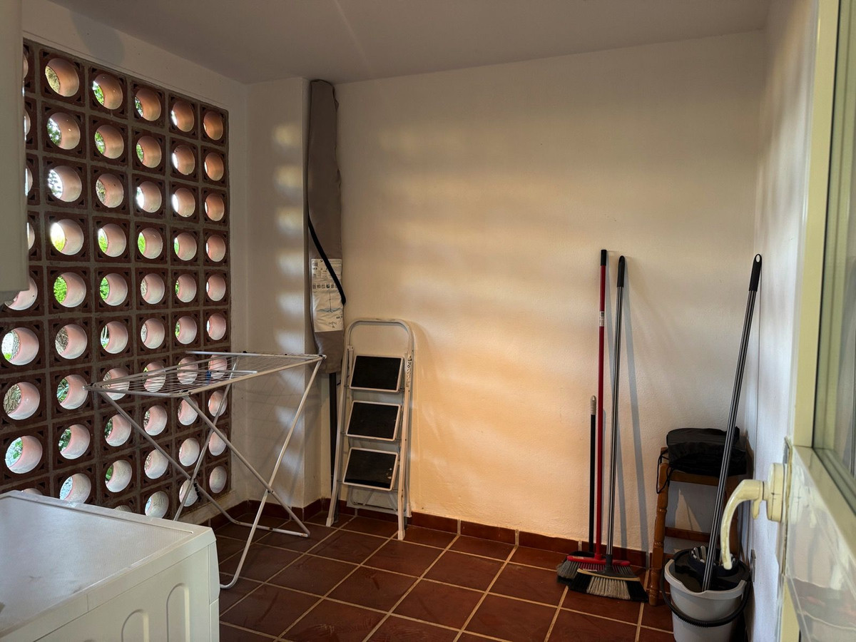 Se vende Apartamento Planta Baja de 2 dormitorios en Costa Del Sol, Málaga, España