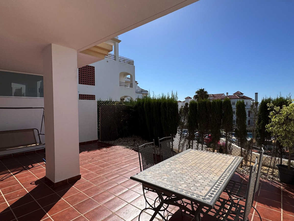 Se vende Apartamento Planta Baja de 2 dormitorios en Costa Del Sol, Málaga, España
