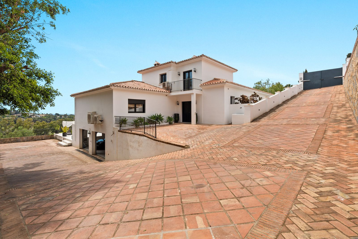 Se vende Villa - Chalet de 5 dormitorios en Costa Del Sol, Málaga, España