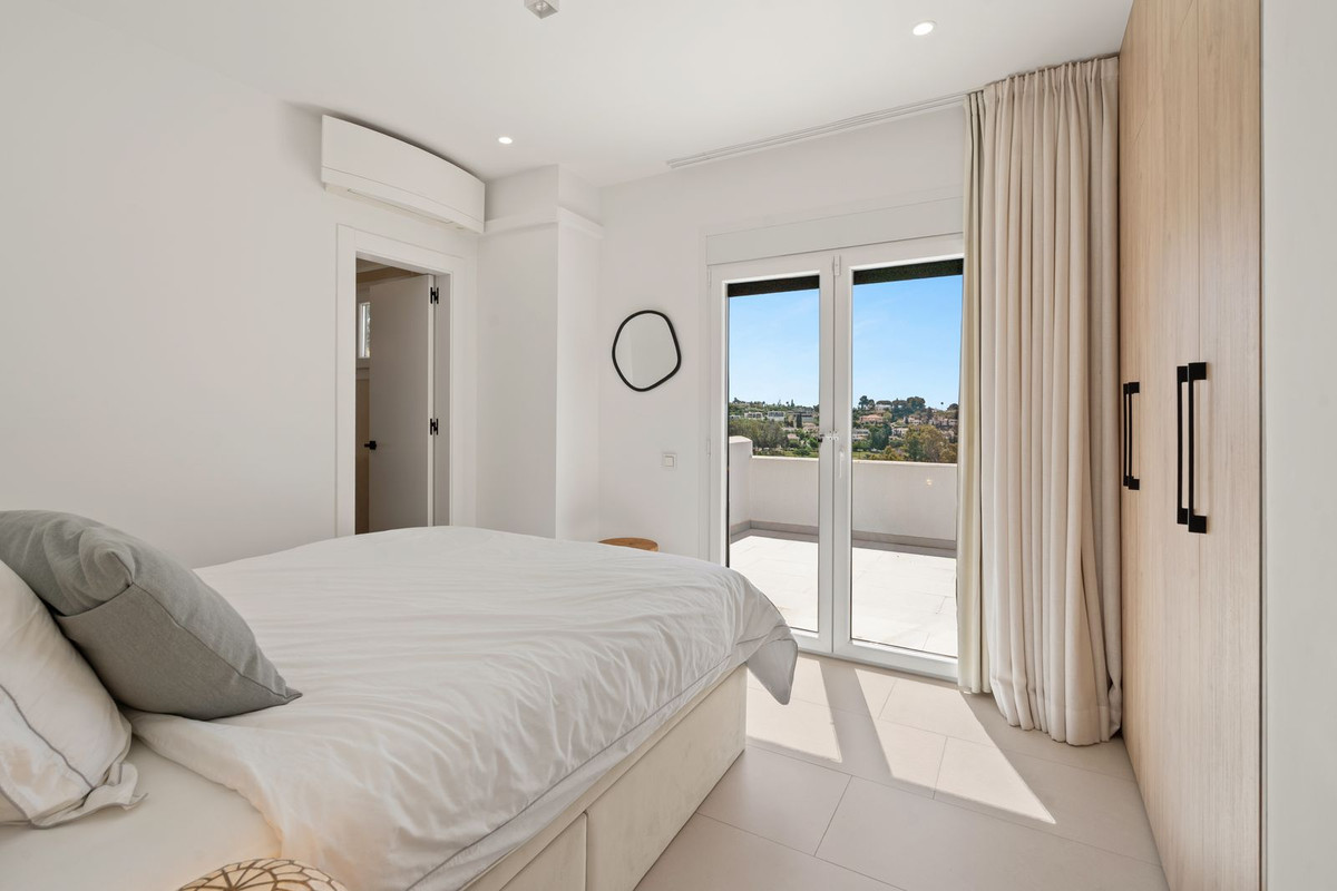 Se vende Villa - Chalet de 5 dormitorios en Costa Del Sol, Málaga, España
