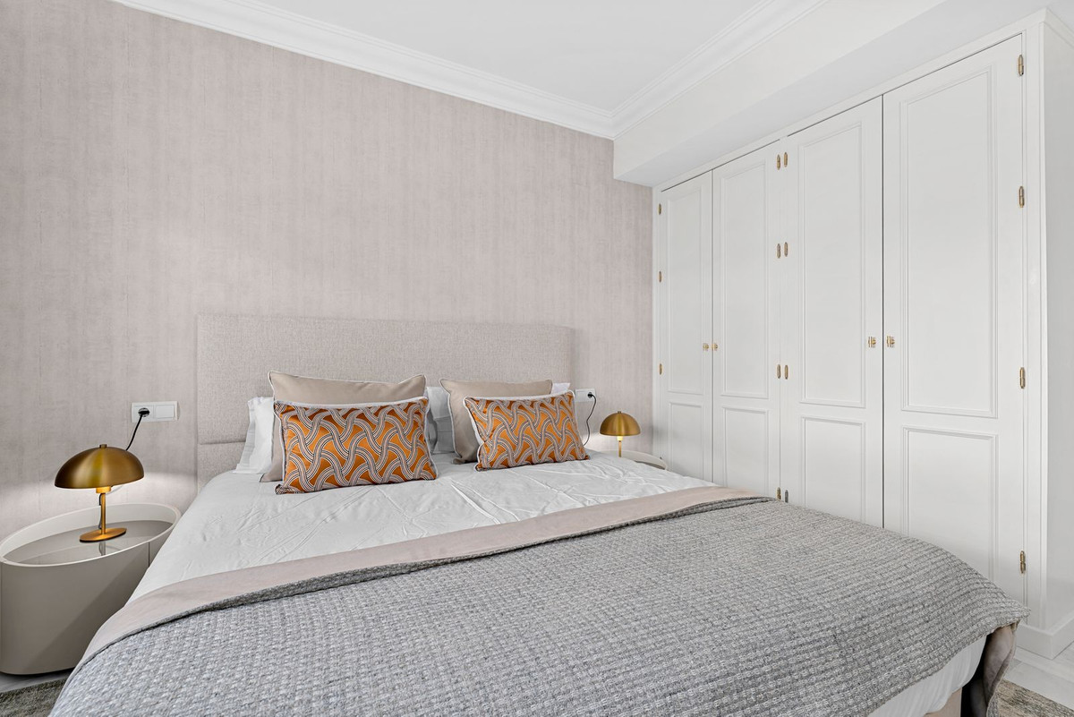 Se vende Apartamento Planta Media de 3 dormitorios en Costa Del Sol, Málaga, España