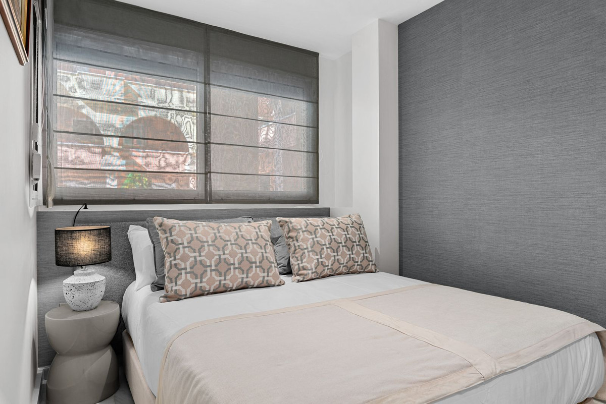 Se vende Apartamento Planta Media de 3 dormitorios en Costa Del Sol, Málaga, España