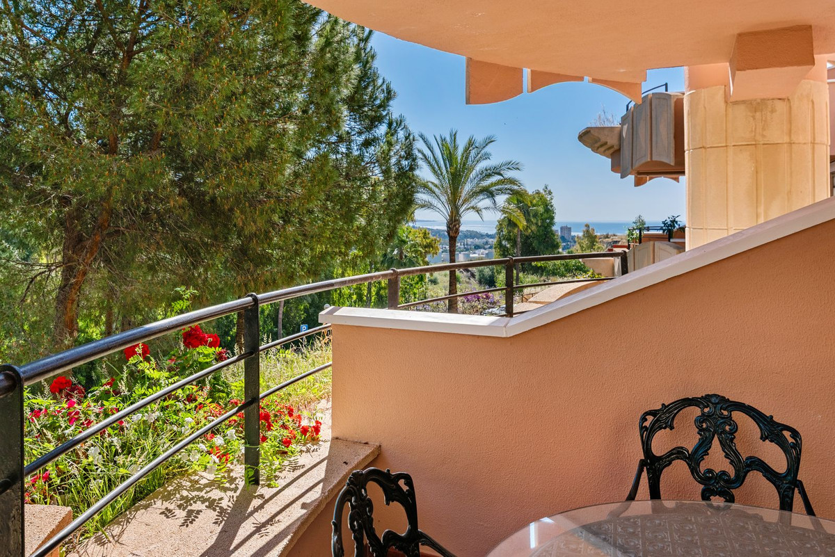 Se vende Apartamento Planta Media de 3 dormitorios en Costa Del Sol, Málaga, España