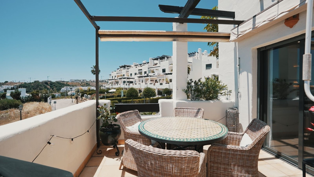 3 Bed Townhouse for sale in Estepona Costa Del Sol, Málaga, Spain