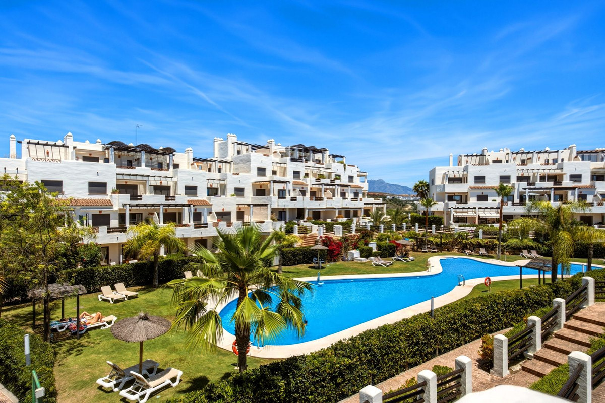 3 Bed Townhouse for sale in Estepona Costa Del Sol, Málaga, Spain