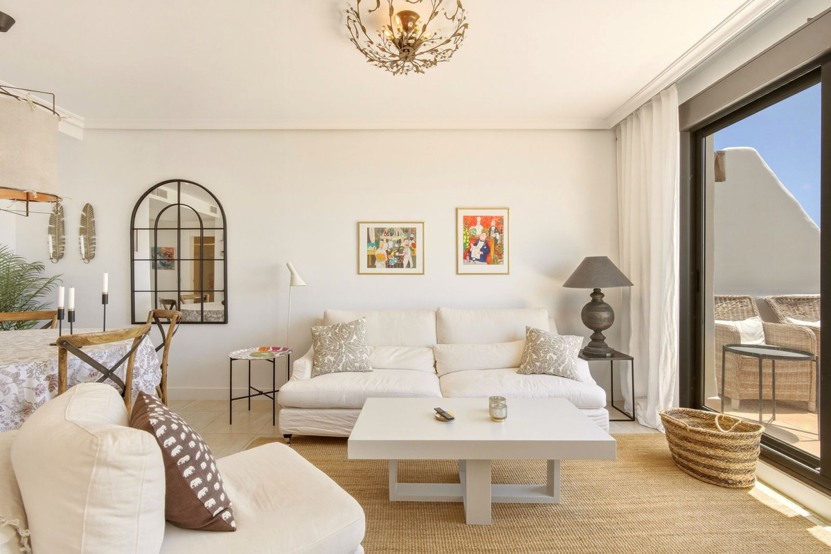 3 Bed Townhouse for sale in Estepona Costa Del Sol, Málaga, Spain