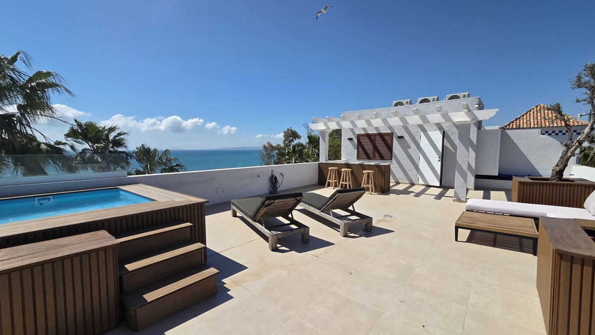 Se vende Ático de 2 dormitorios en Costa Del Sol, Málaga, España