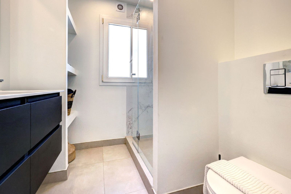 Se vende Ático de 2 dormitorios en Costa Del Sol, Málaga, España