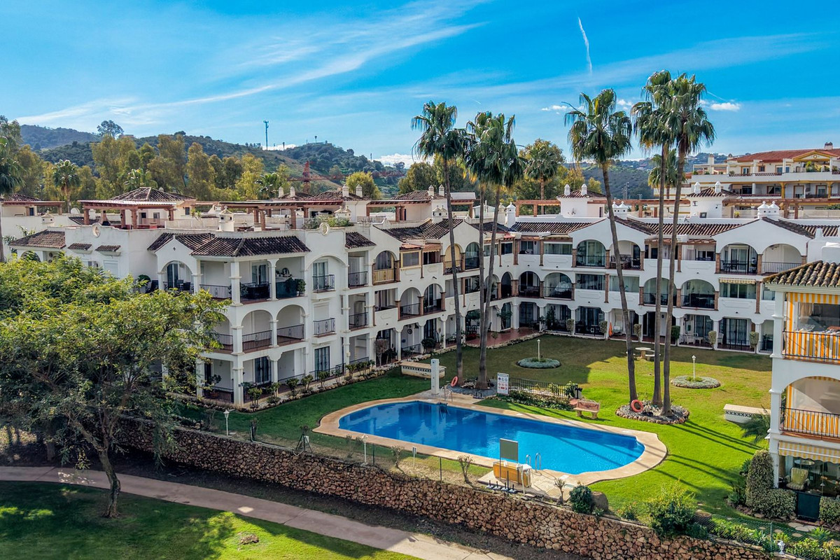 2 Bed Apartment for sale in Mijas Golf Costa Del Sol, Málaga, Spain