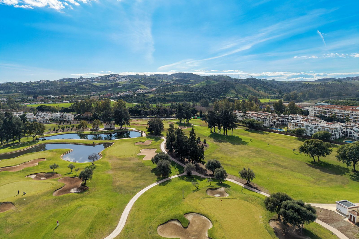 2 Bed Apartment for sale in Mijas Golf Costa Del Sol, Málaga, Spain