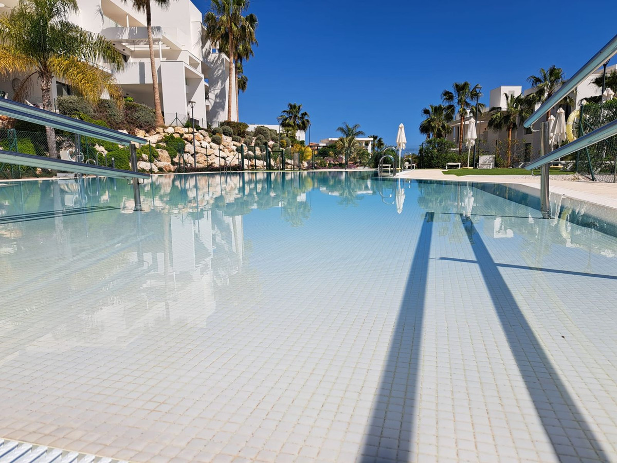 3 Bed Apartment for sale in Benahavís Costa Del Sol, Málaga, Spain