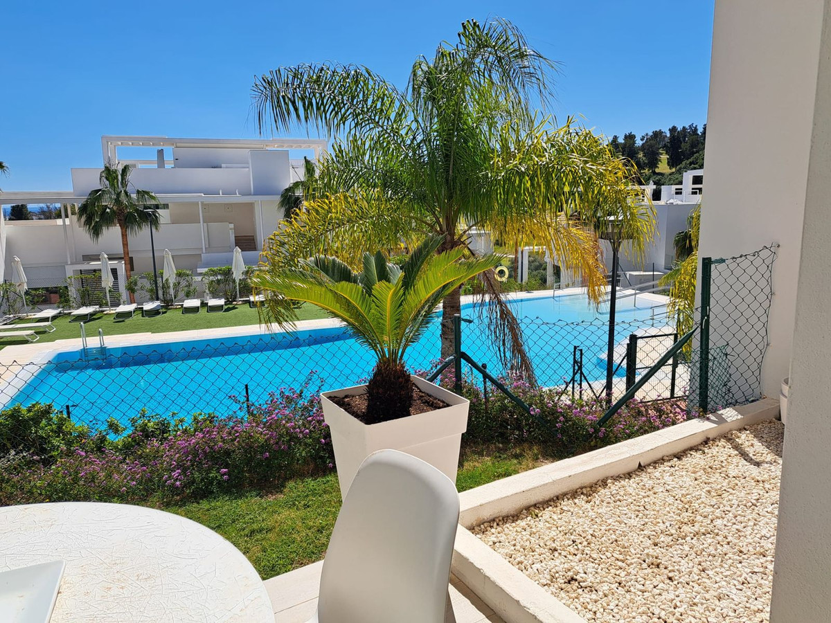 3 Bed Apartment for sale in Benahavís Costa Del Sol, Málaga, Spain