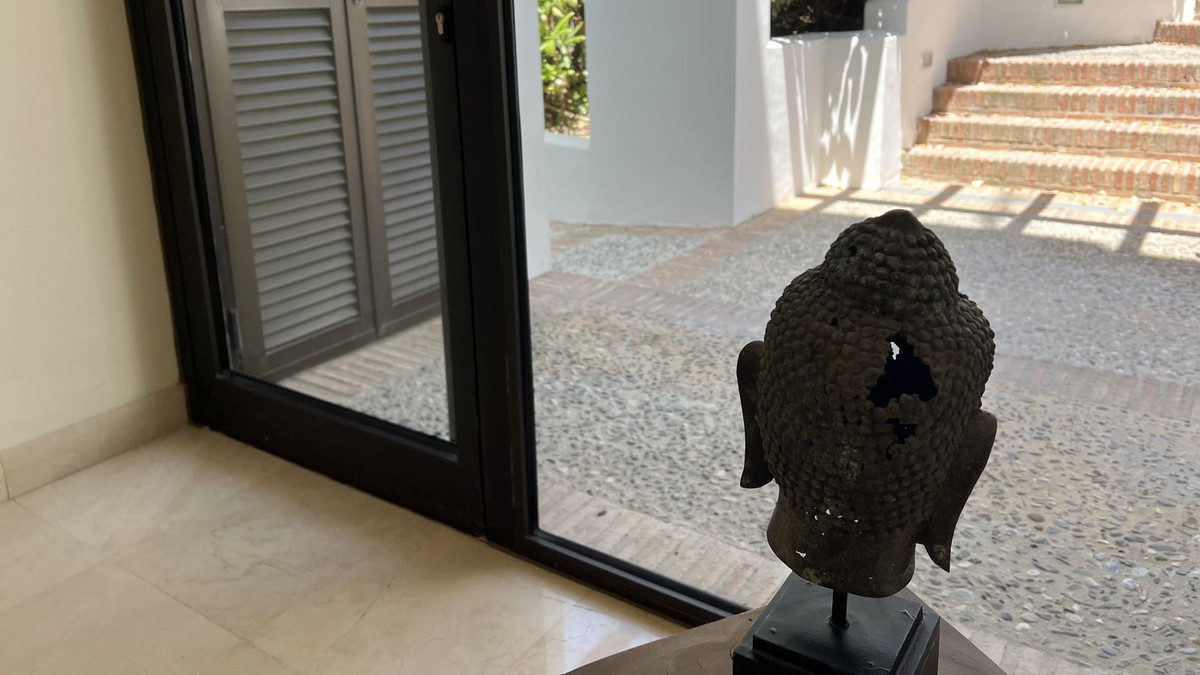3 Bed Apartment for sale in La Quinta Costa Del Sol, Málaga, Spain