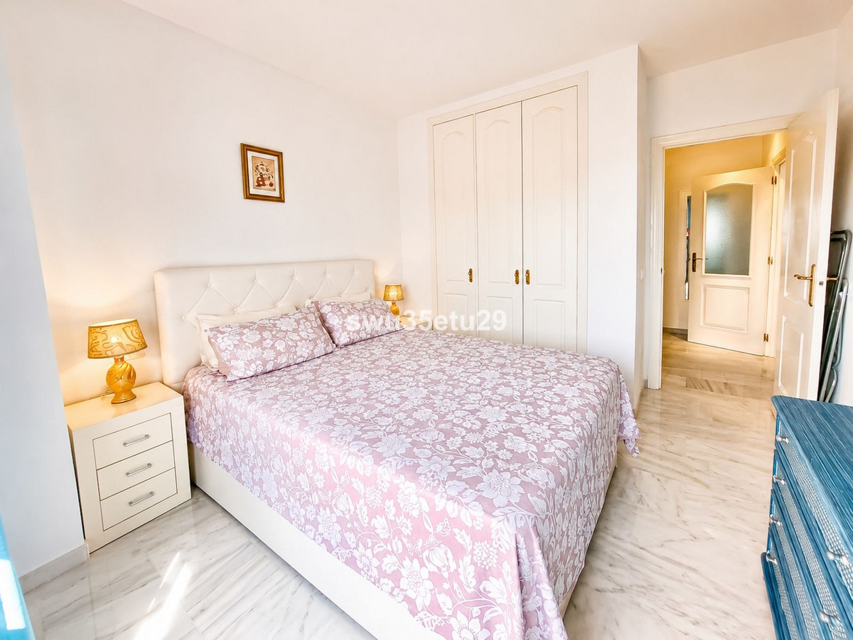 1 Bed Apartment for sale in Fuengirola Costa Del Sol, Málaga, Spain