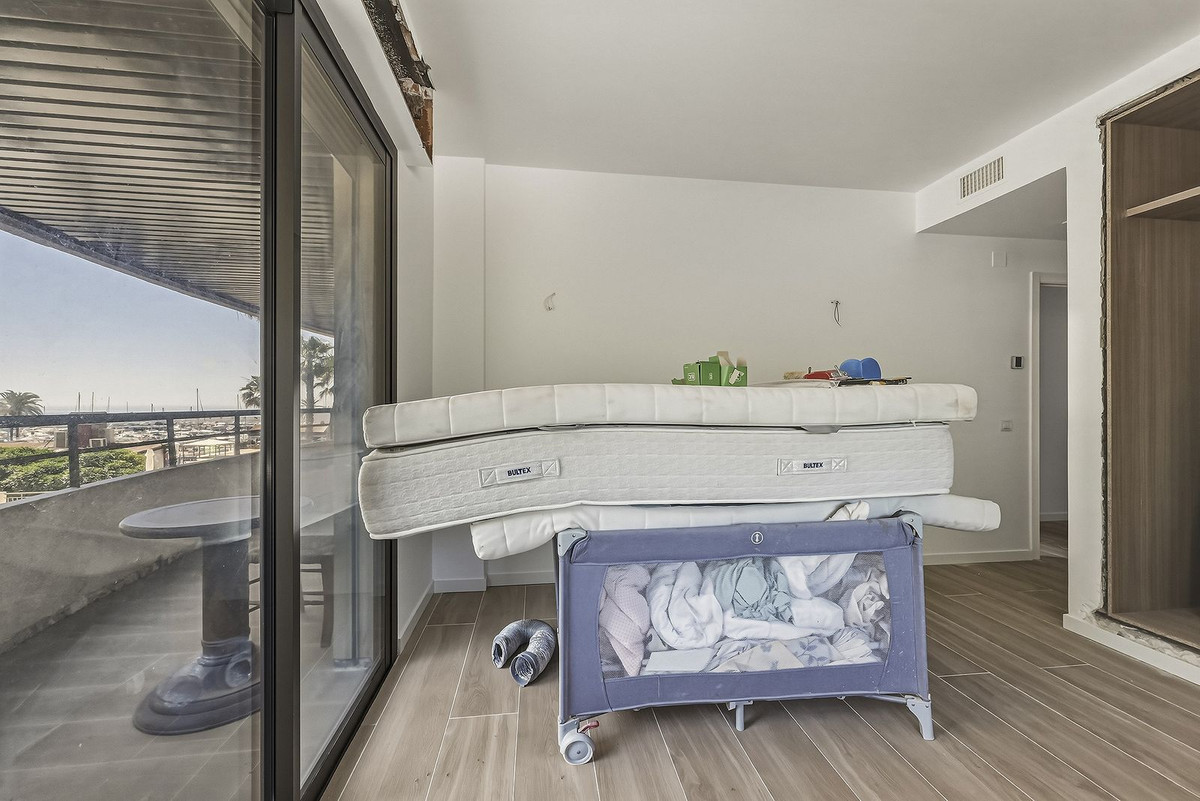 3 Bed Apartment for sale in Marbella Costa Del Sol, Málaga, Spain