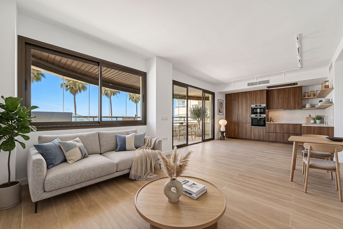 3 Bed Apartment for sale in Marbella Costa Del Sol, Málaga, Spain