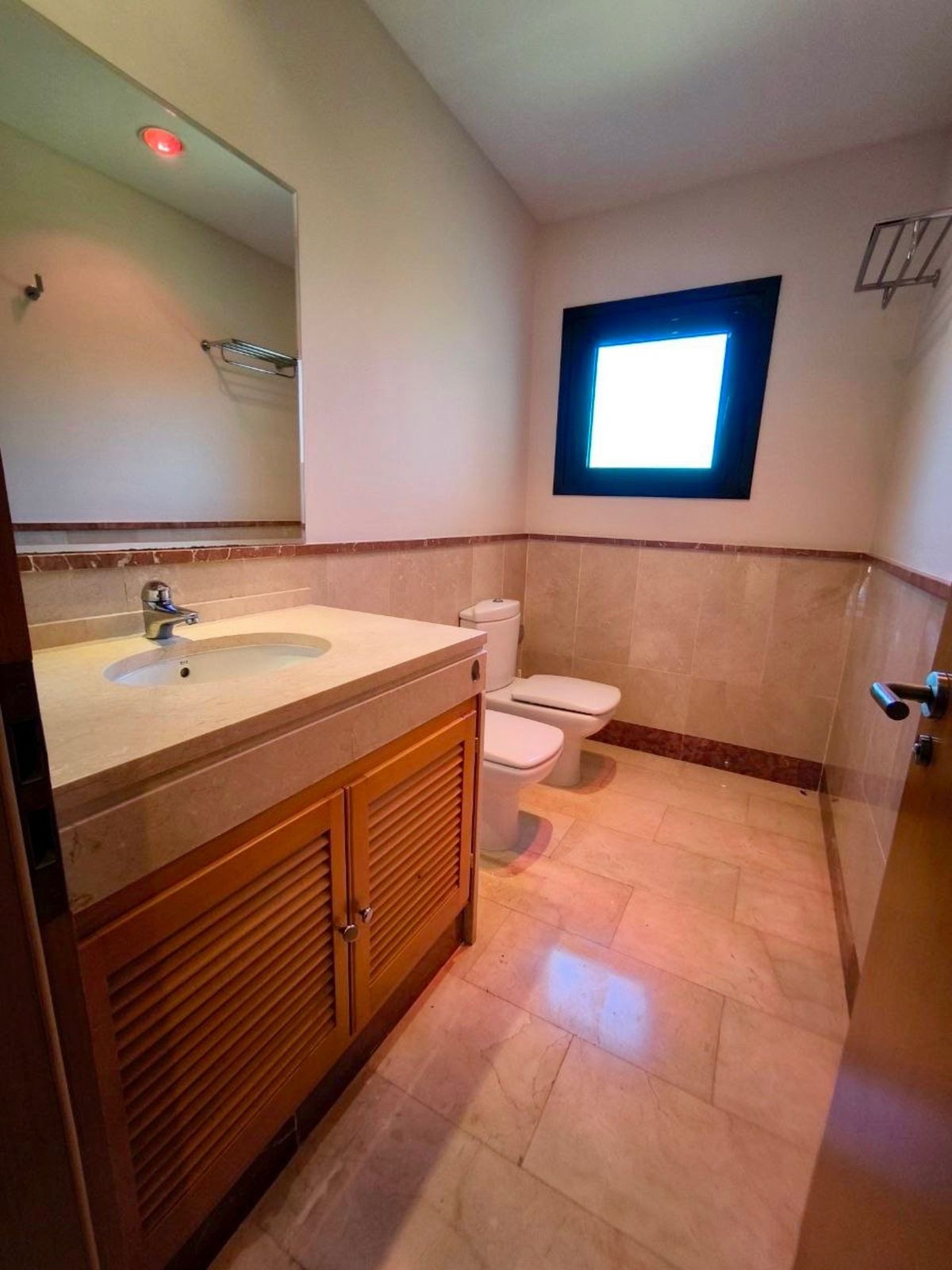 2 Bed Apartment for sale in Puerto Banús Costa Del Sol, Málaga, Spain