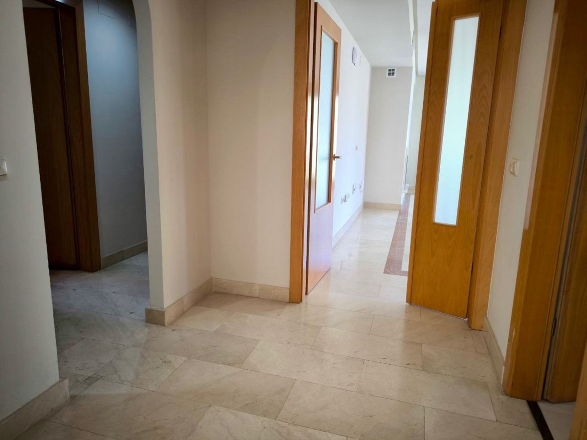 2 Bed Apartment for sale in Puerto Banús Costa Del Sol, Málaga, Spain