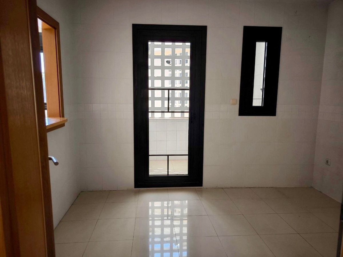2 Bed Apartment for sale in Puerto Banús Costa Del Sol, Málaga, Spain