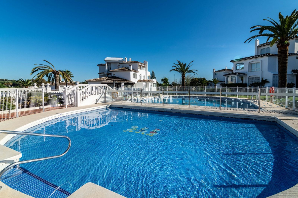 Se vende Ático de 2 dormitorios en Costa Del Sol, Málaga, España