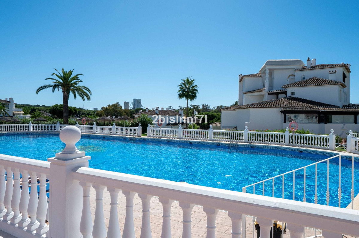 Se vende Ático de 2 dormitorios en Costa Del Sol, Málaga, España
