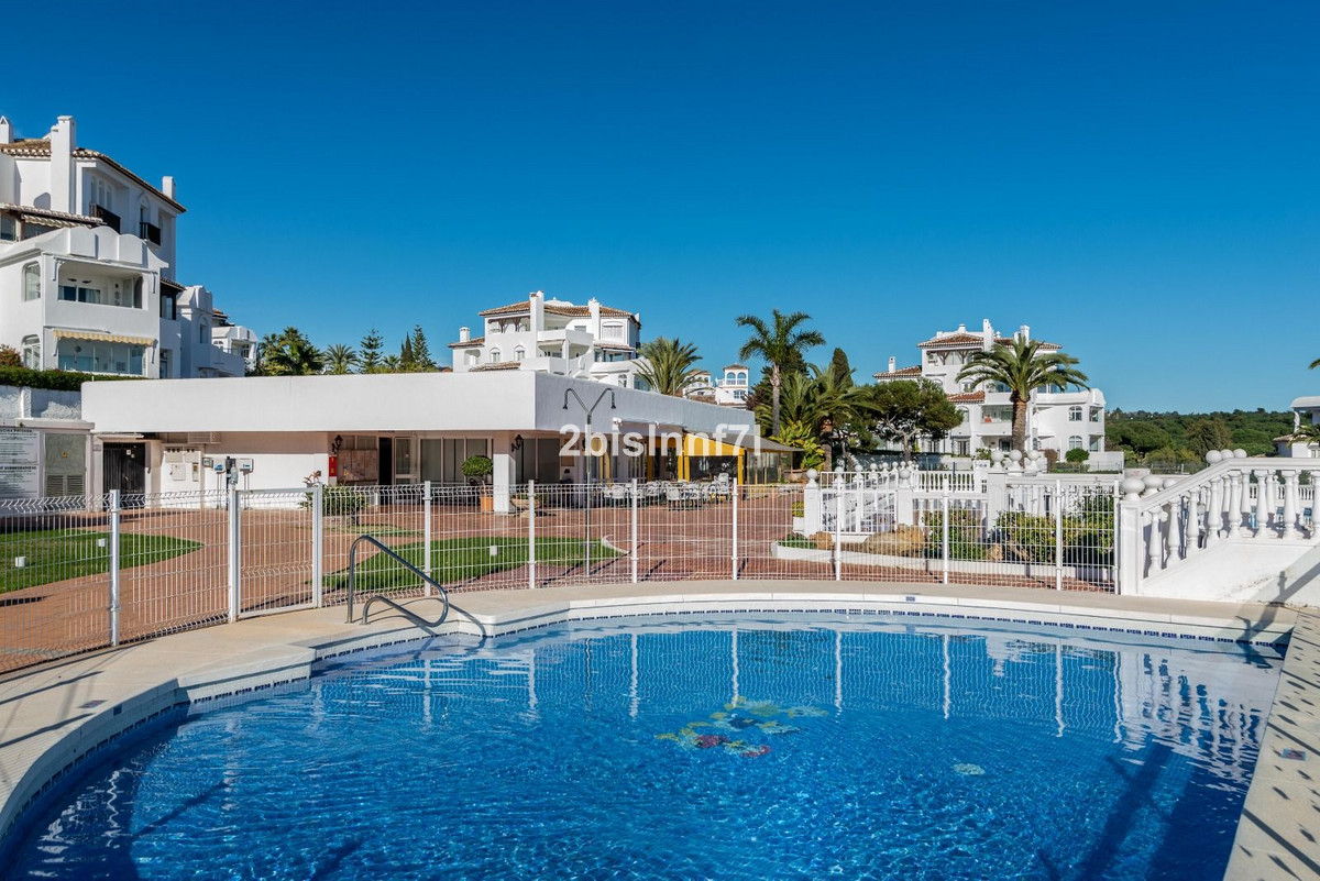 Se vende Ático de 2 dormitorios en Costa Del Sol, Málaga, España