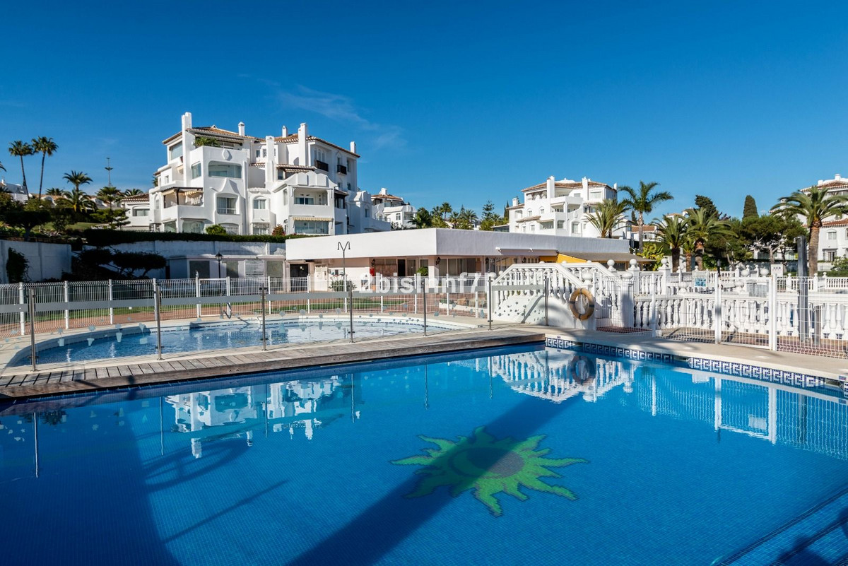 Se vende Ático de 2 dormitorios en Costa Del Sol, Málaga, España