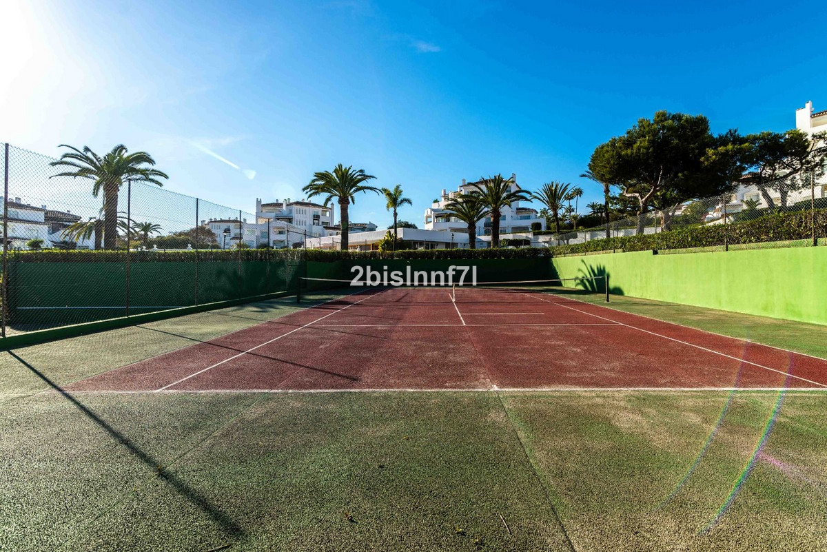 Se vende Ático de 2 dormitorios en Costa Del Sol, Málaga, España