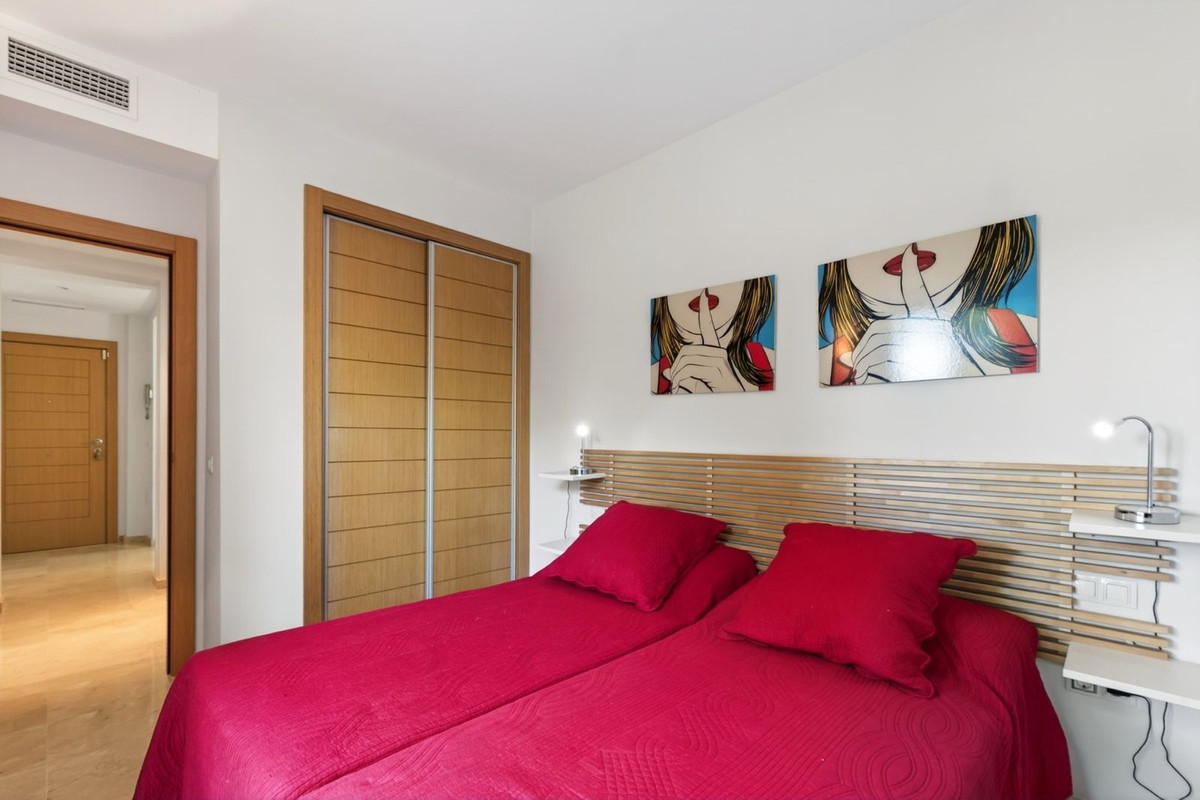 2 Bed Apartment for sale in Estepona Costa Del Sol, Málaga, Spain