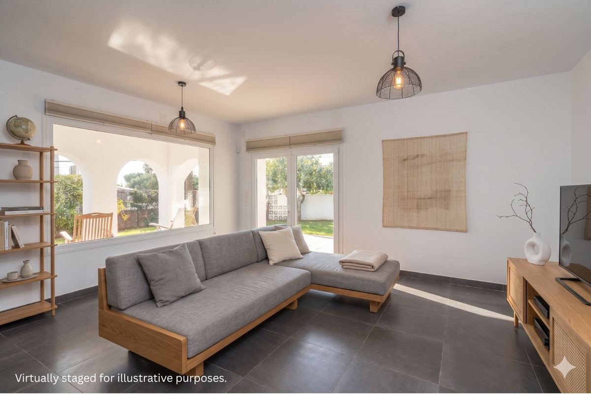 3 Bed Townhouse for sale in El Faro Costa Del Sol, Málaga, Spain