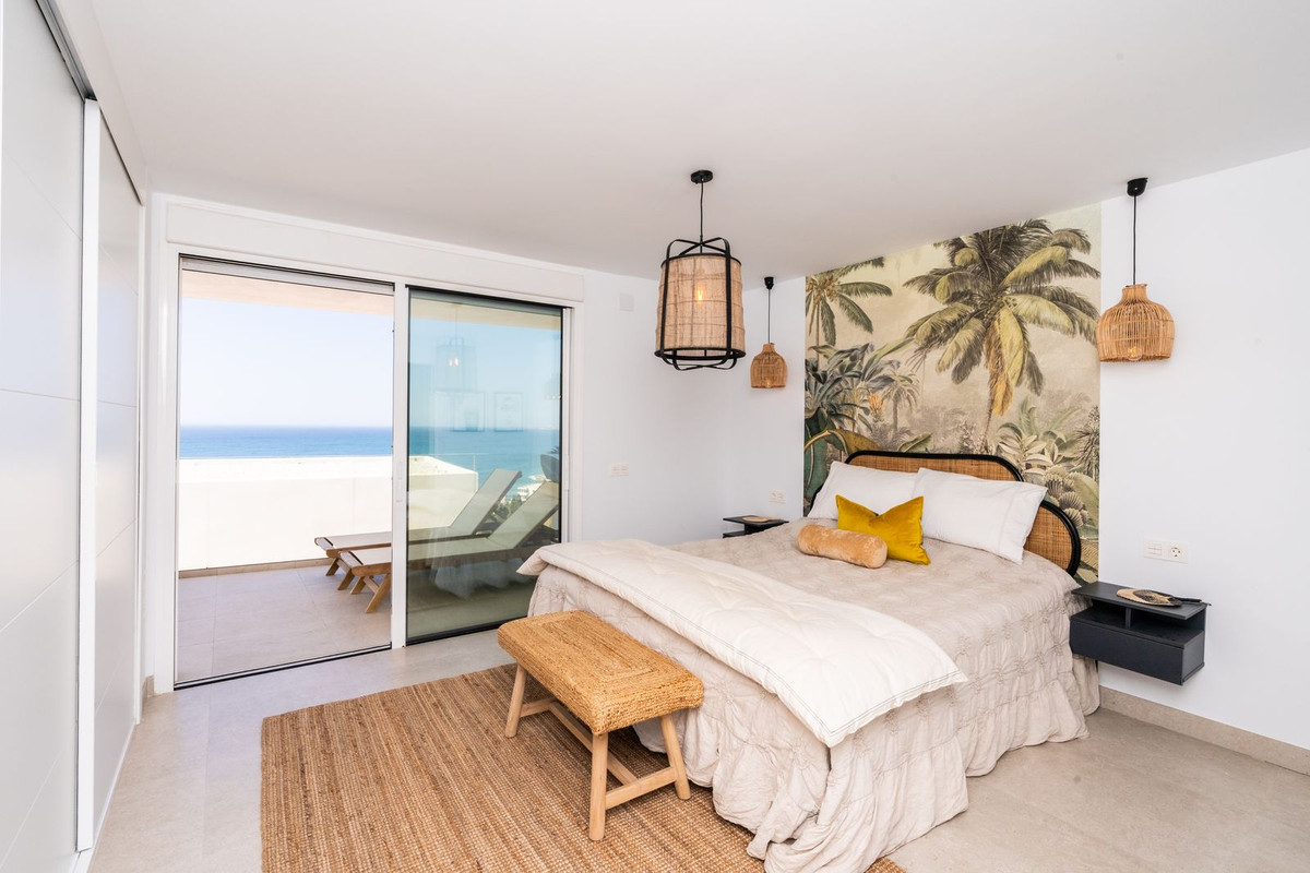 3 Bed Apartment for sale in Torrequebrada Costa Del Sol, Málaga, Spain