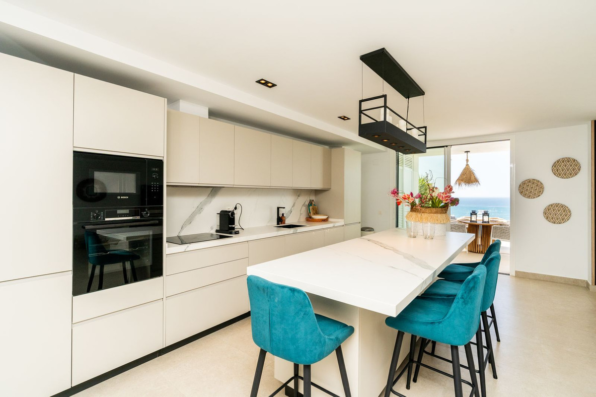 3 Bed Apartment for sale in Torrequebrada Costa Del Sol, Málaga, Spain