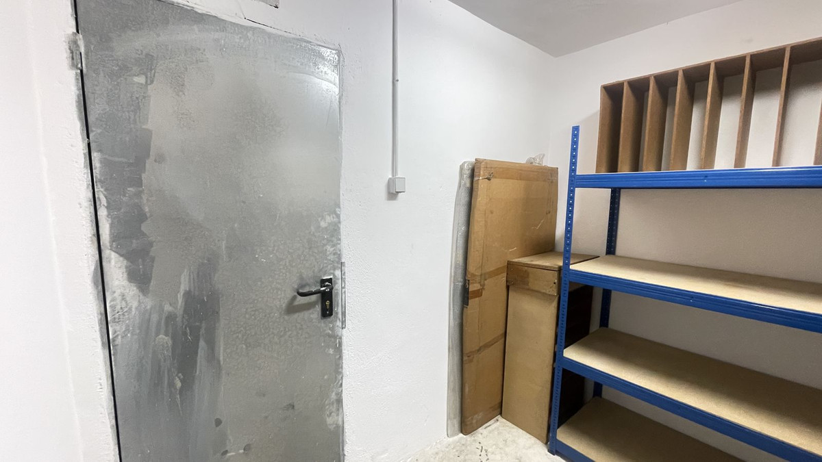 Se vende Trastero - Almacén  en Costa Del Sol, Málaga, España