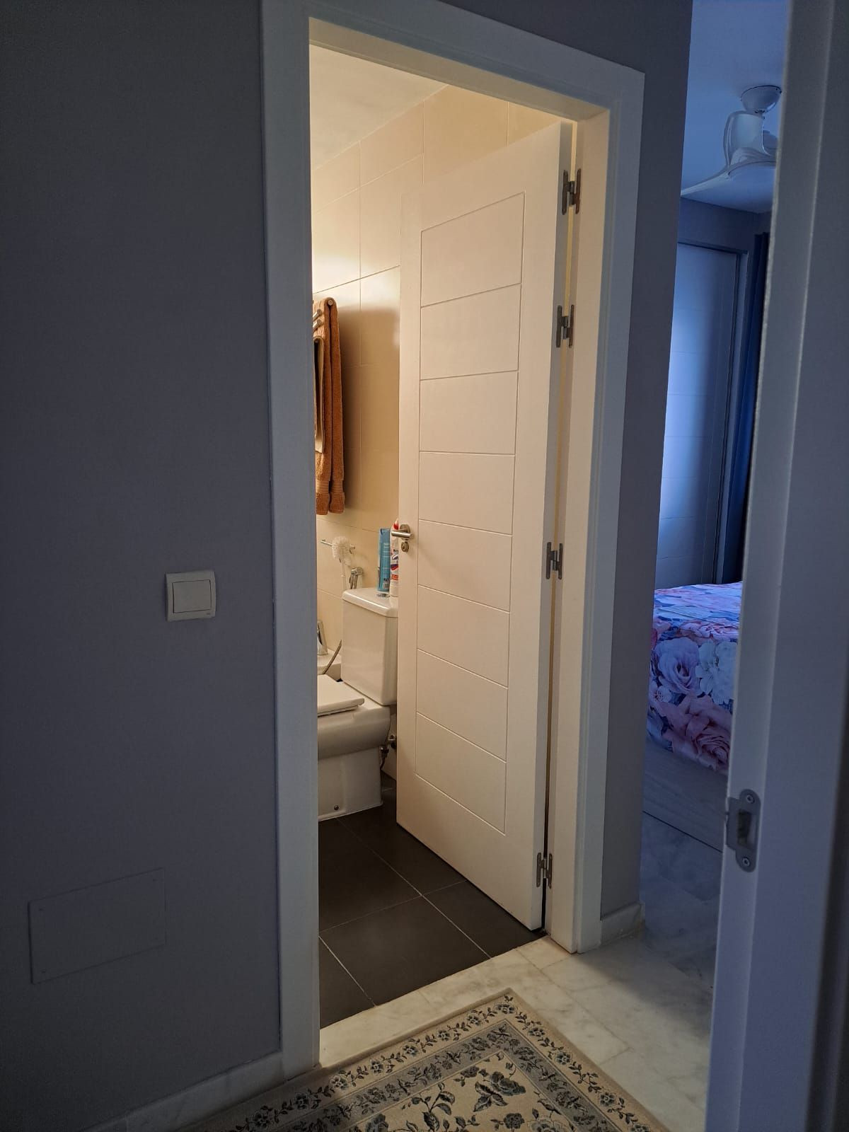 Se vende Apartamento Planta Media de 2 dormitorios en Costa Del Sol, Málaga, España