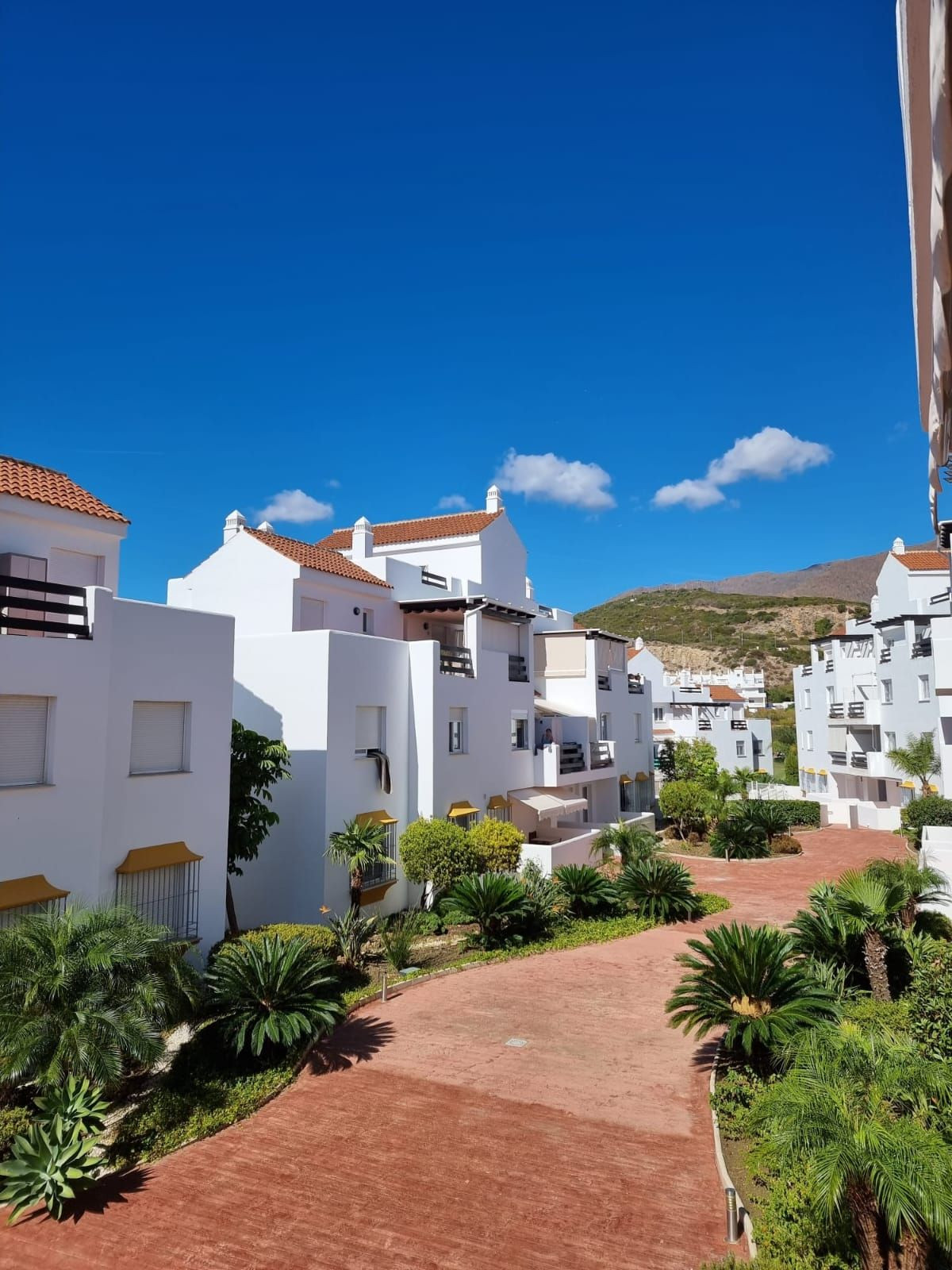 Se vende Apartamento Planta Media de 2 dormitorios en Costa Del Sol, Málaga, España