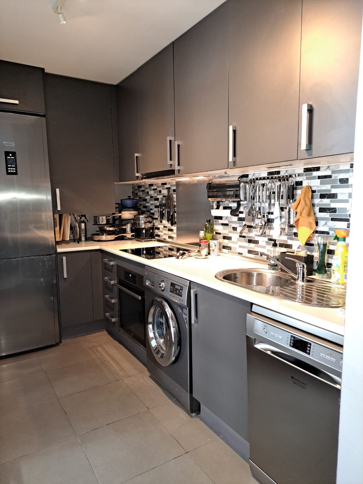 Se vende Apartamento Planta Media de 2 dormitorios en Costa Del Sol, Málaga, España