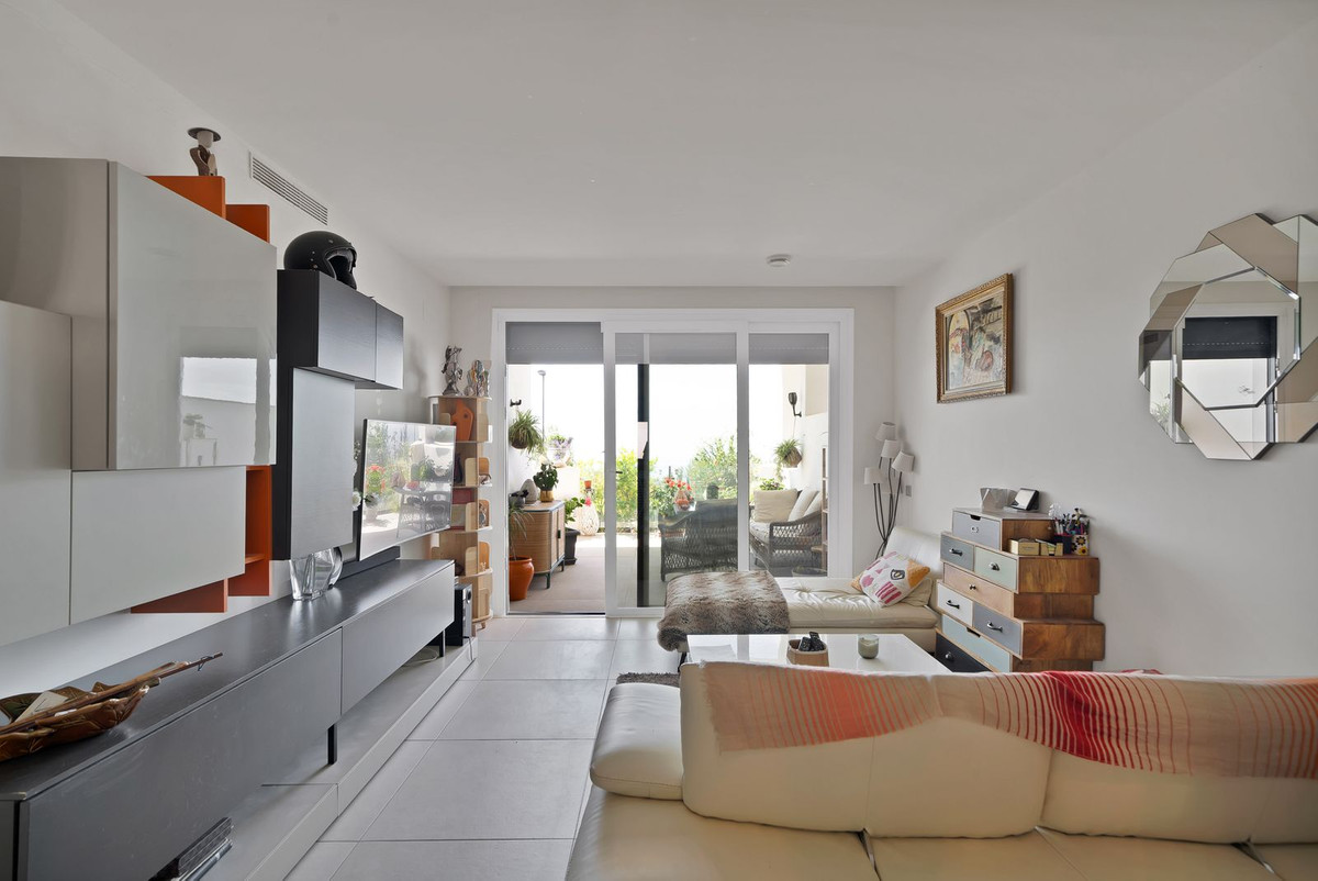 2 Bed Apartment for sale in Benalmadena Costa Del Sol, Málaga, Spain