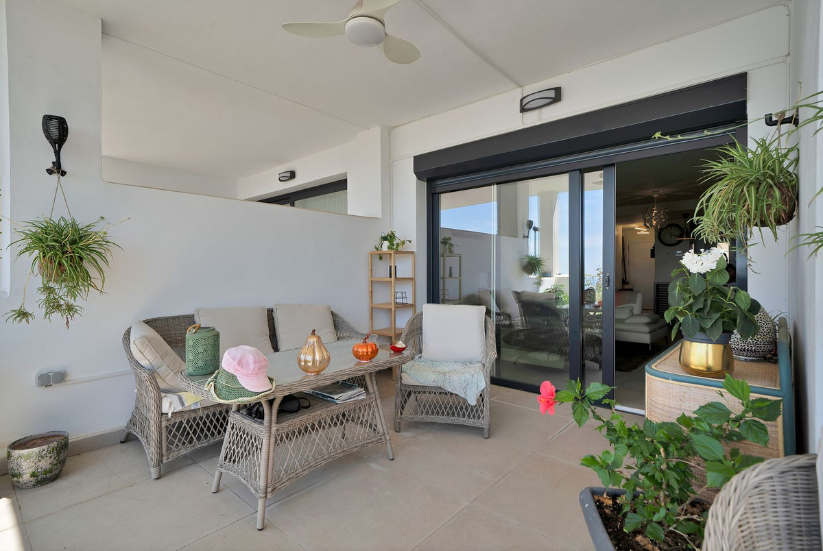 2 Bed Apartment for sale in Benalmadena Costa Del Sol, Málaga, Spain