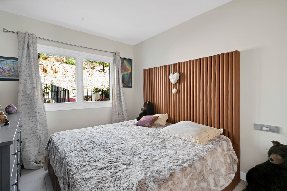2 Bed Apartment for sale in Benalmadena Costa Del Sol, Málaga, Spain